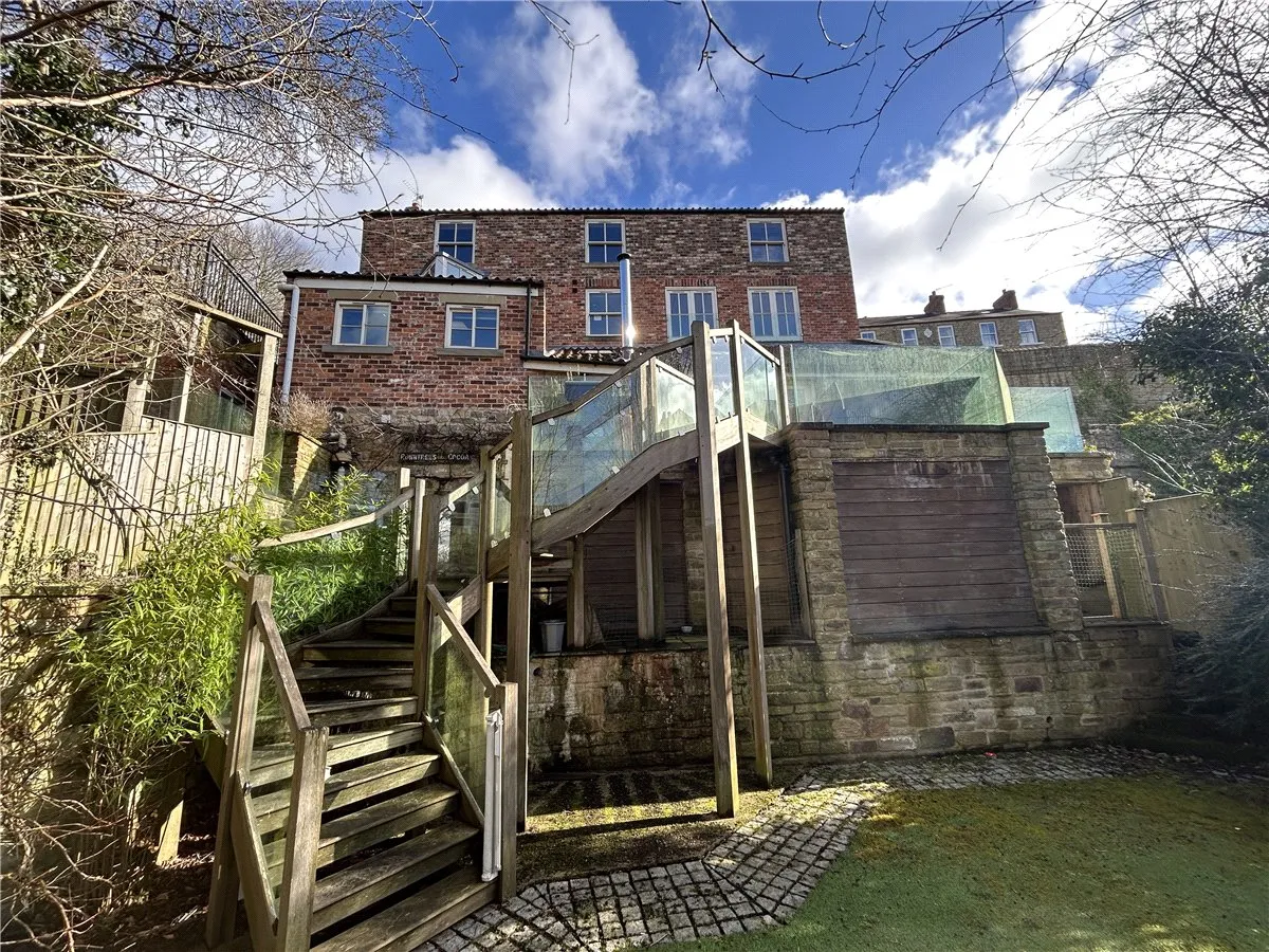 Castle Road, YO18, photo 15