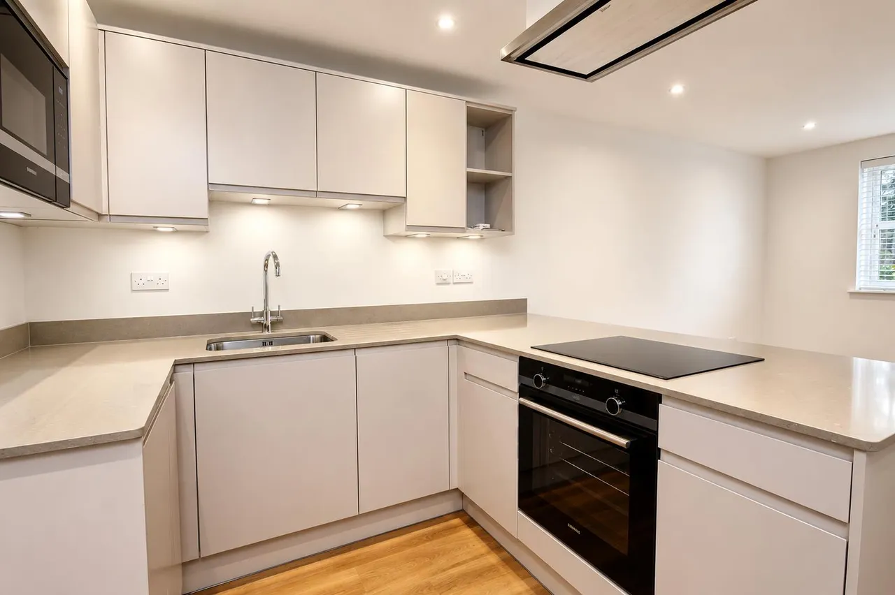 Little Bookham Street, Little Bookham, KT23, photo 3