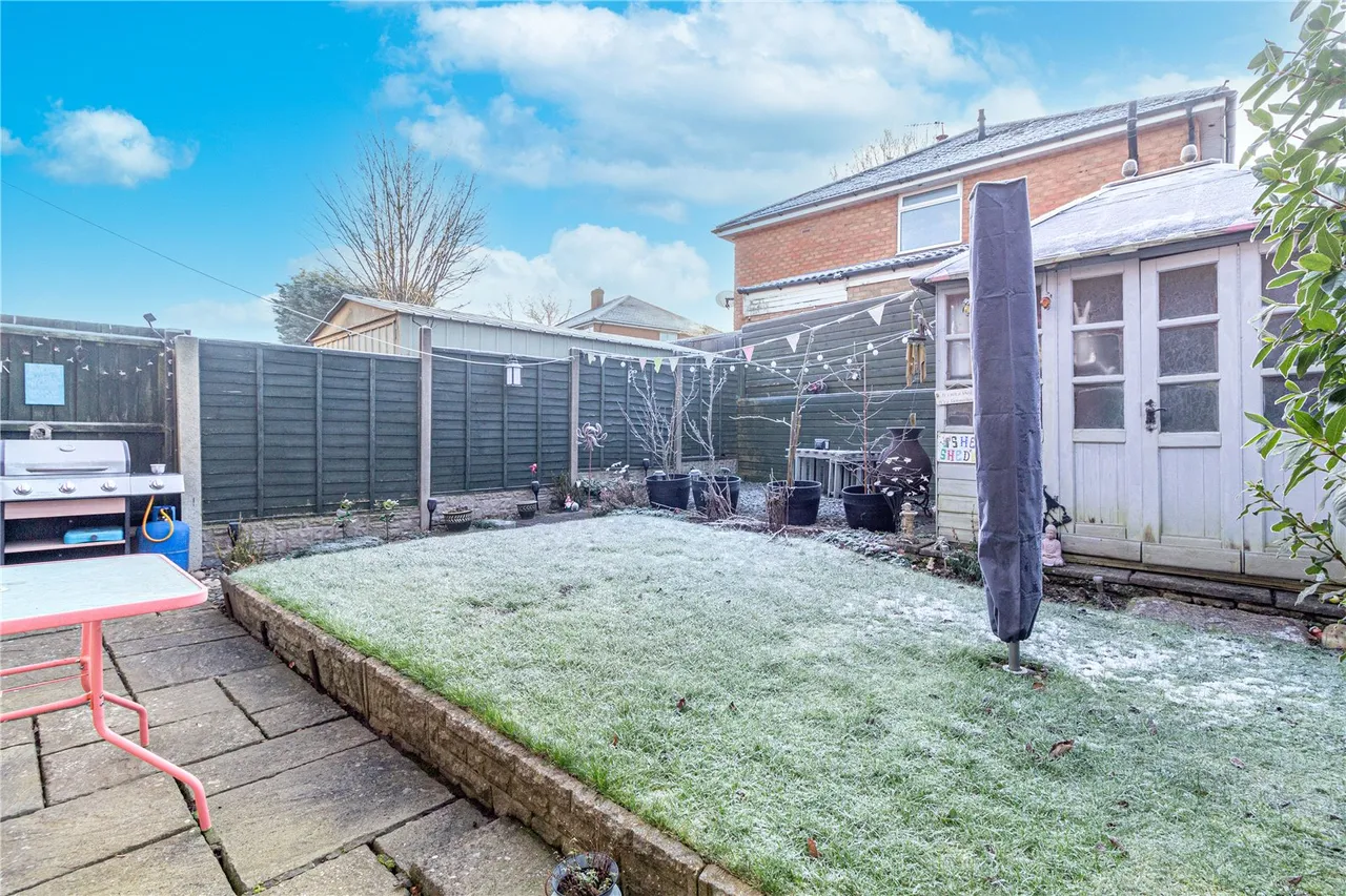 Cliff Rock Road, Rednal, Birmingham, West Midlands, B45 8QN, photo 4