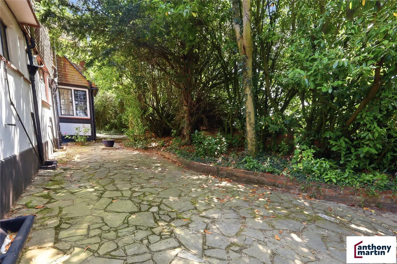 Nash Lane, Keston, BR2, photo 36