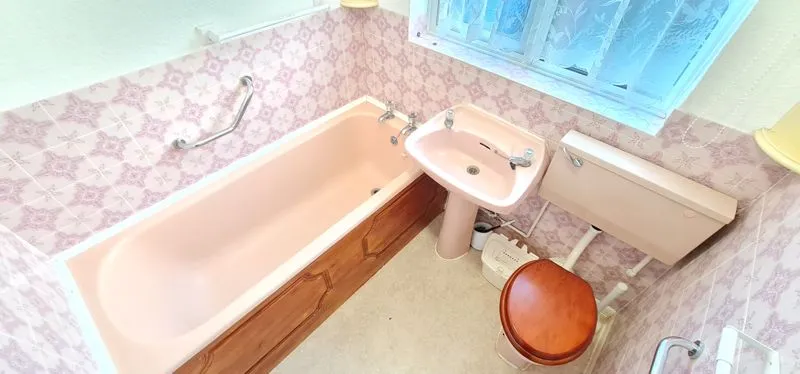 Grove Road, Rayleigh, Essex, SS6 8PX, photo 17