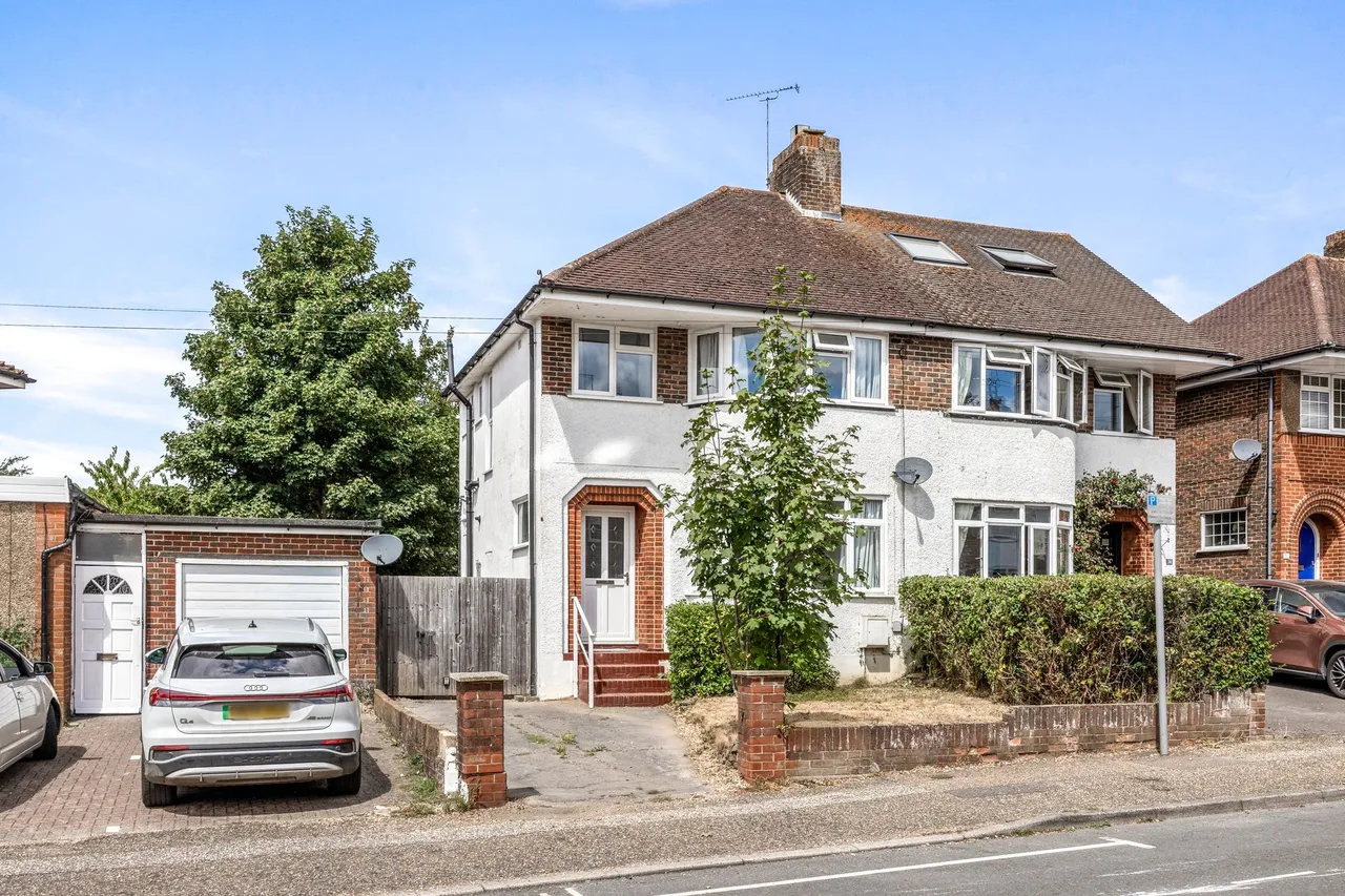 Rushams Road, Horsham, RH12, photo 17