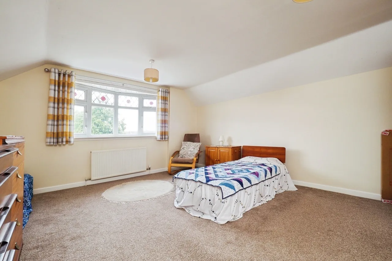 Bonner Lane, Calverton, NG14, photo 17
