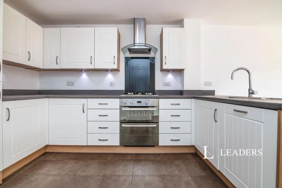Silverwoods Way, Kidderminster, DY11, photo 4