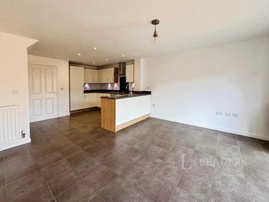 Silverwoods Way, Kidderminster, DY11, photo 5