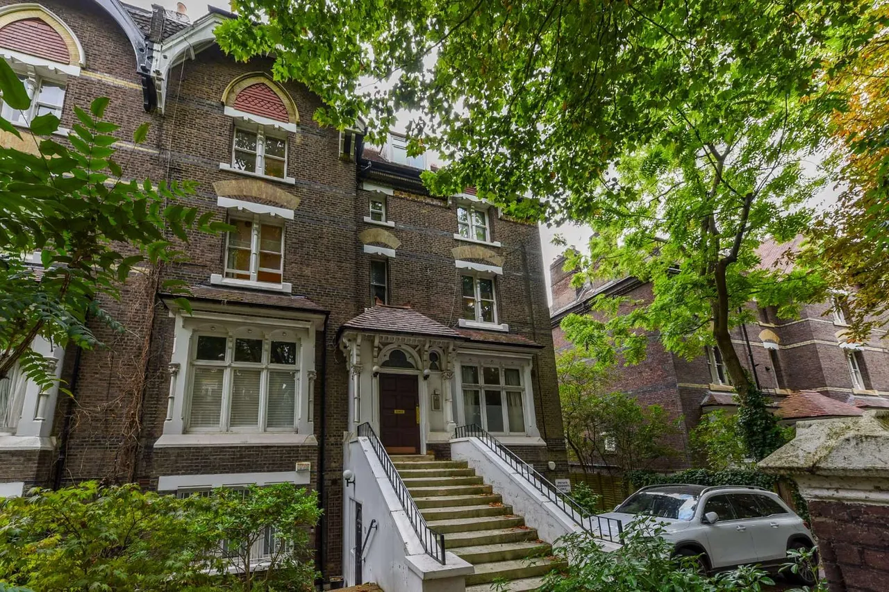 Fitzjohns Avenue, London, NW3 5LT, photo 11