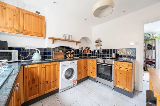 West Street, Banbury, OX16, photo 3