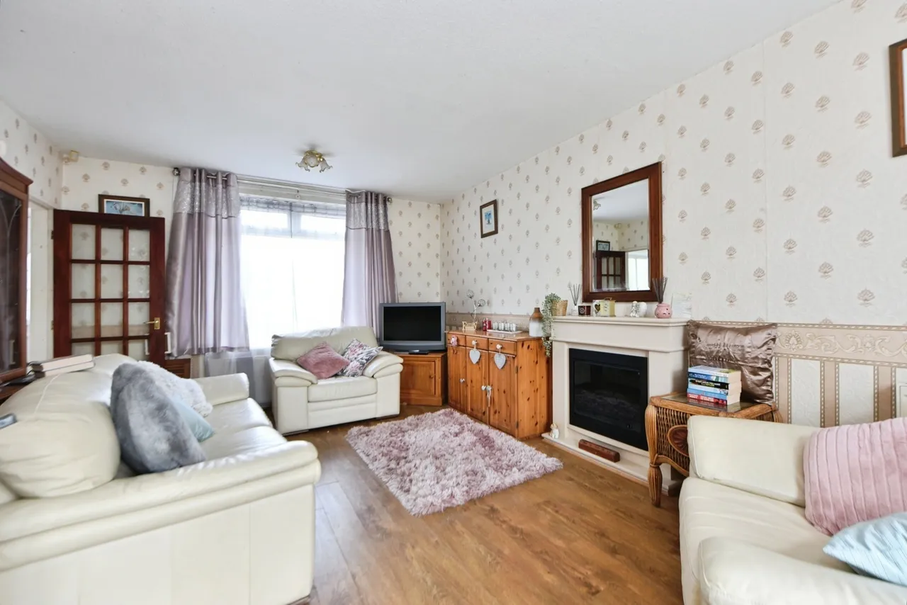 Denbigh Road, Denton, Manchester, Greater Manchester, M34, photo 2