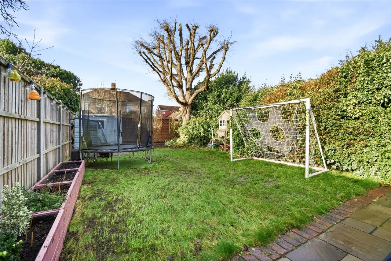 Falcon Road, Hampton, TW12 2RA, photo 12