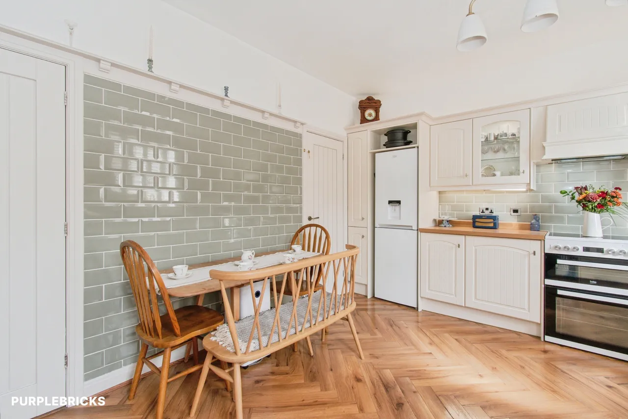 Bell Lane, Ackworth, WF7, photo 12
