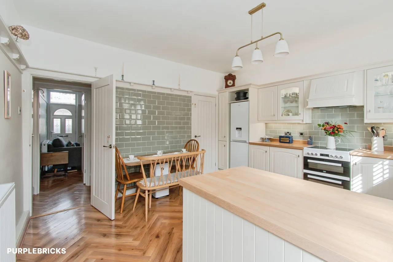 Bell Lane, Ackworth, WF7, photo 11