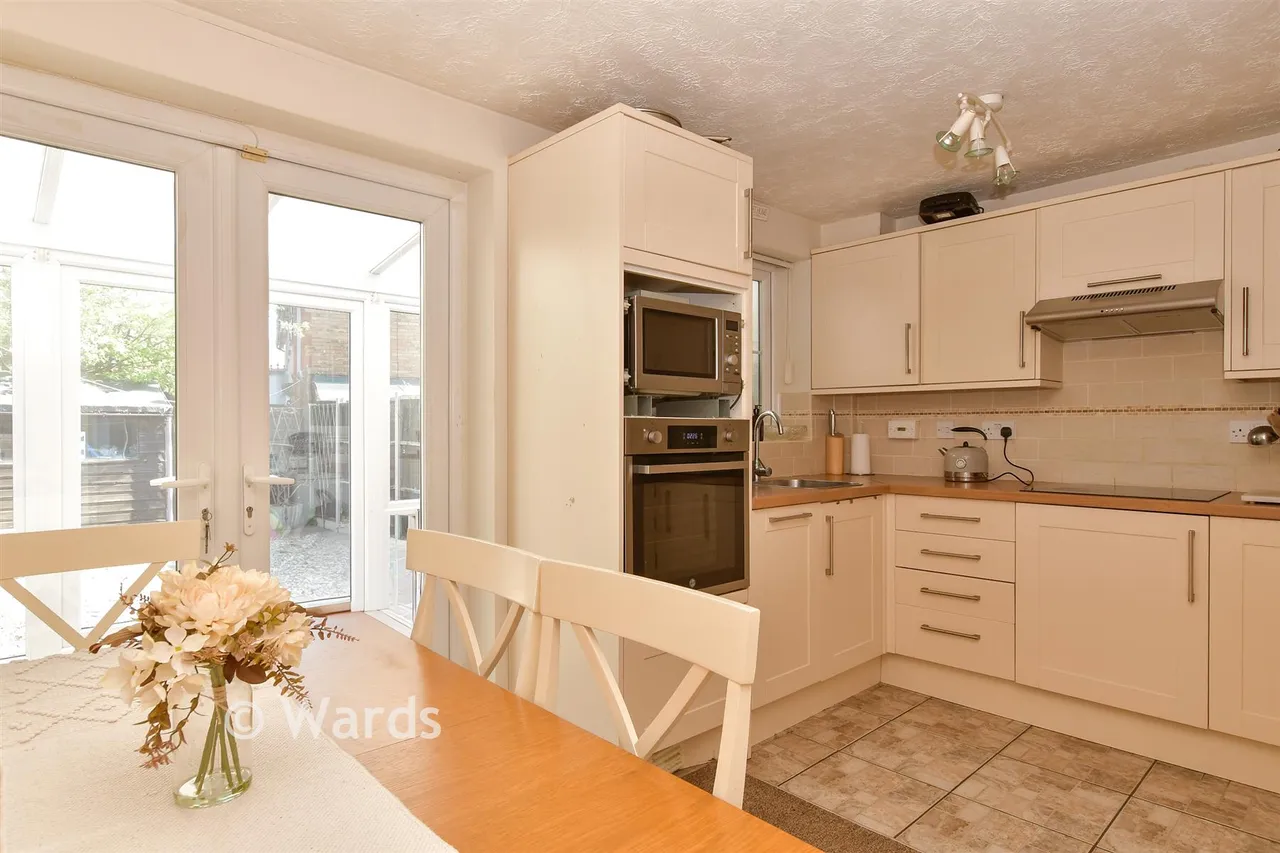 Rowmarsh Close, Northfleet, DA11, photo 5