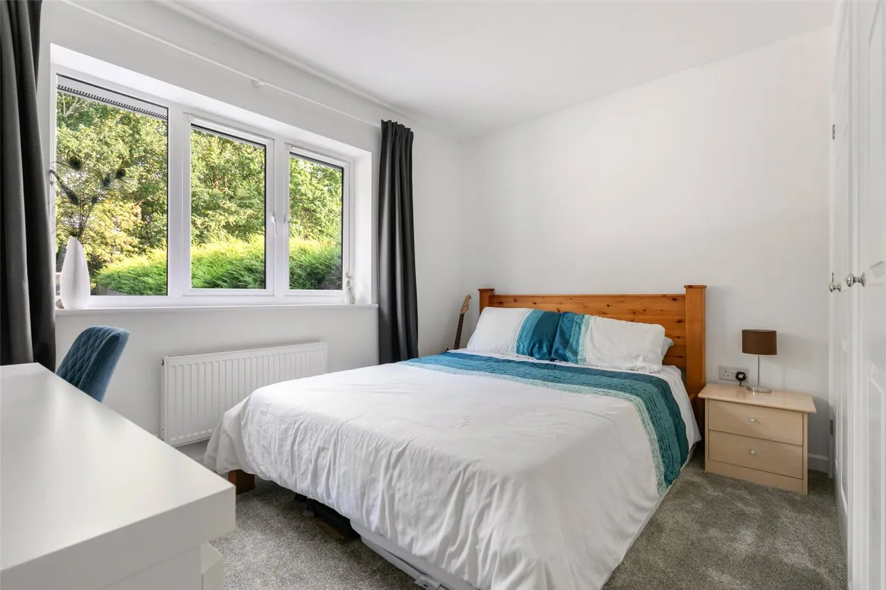 Butler Drive, Bracknell, RG12, photo 9