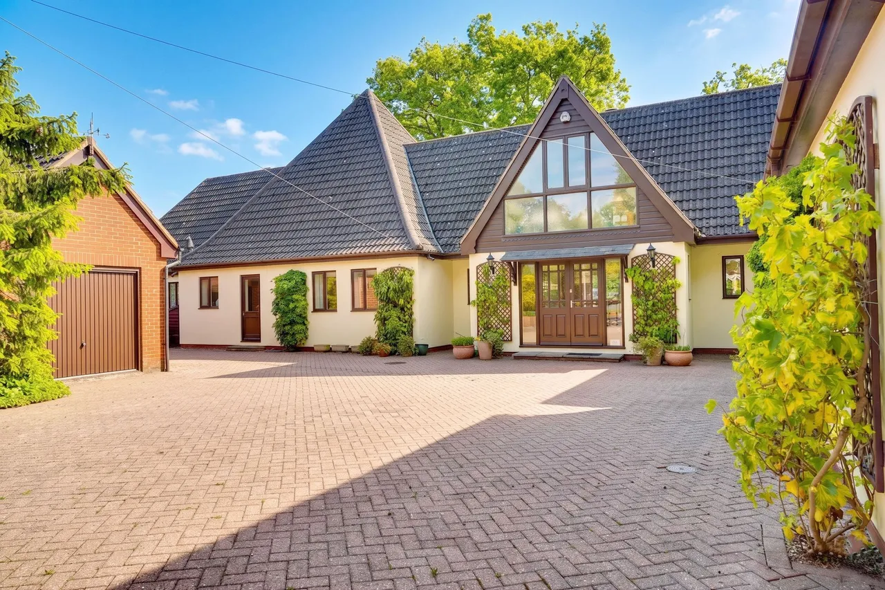 Jacks Lane, Takeley, CM22, photo 22