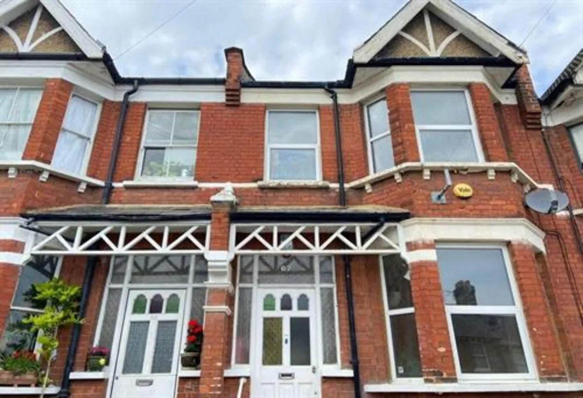 London, N14, photo 8