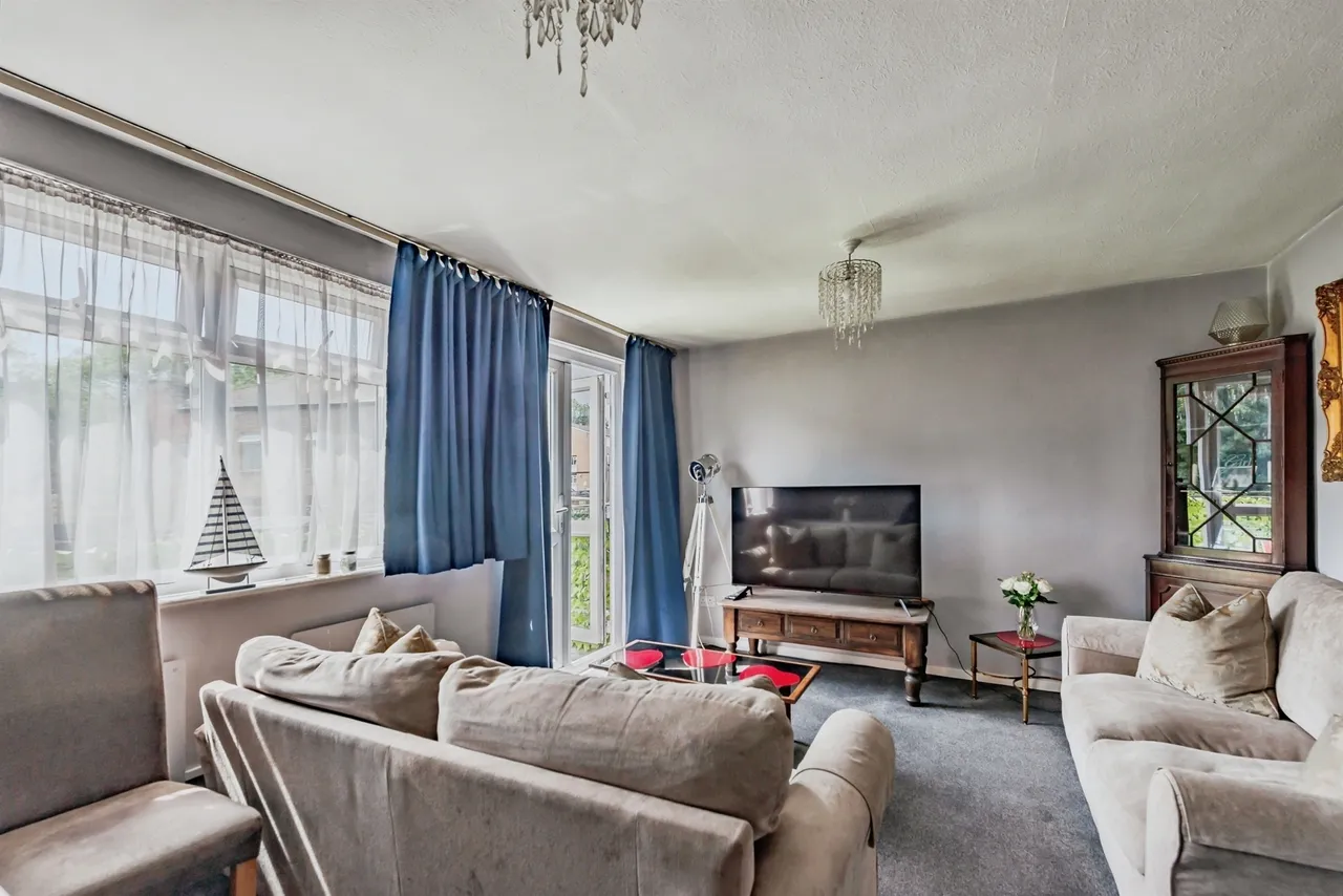 Huntingdon Road, Redhill, RH1, photo 2