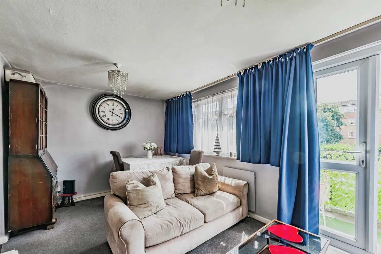 Huntingdon Road, Redhill, RH1, photo 5