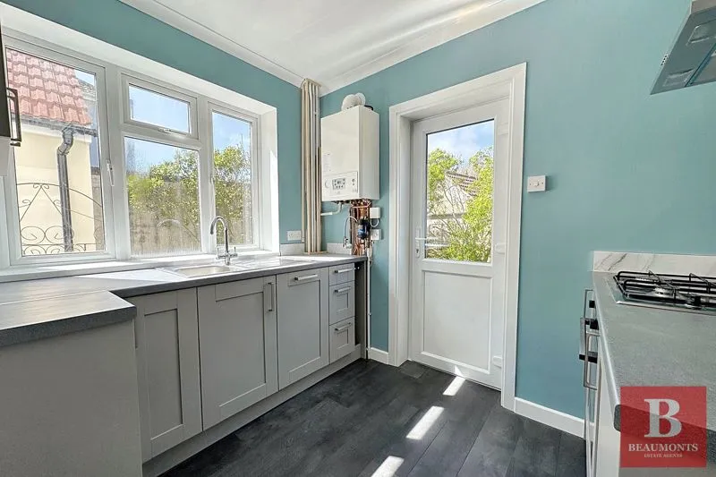Lower Bevendean Avenue, Brighton BN2 4FE, photo 4