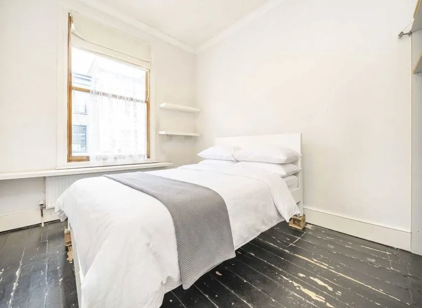 Greyhound Road, Hammersmith, W6, photo 4