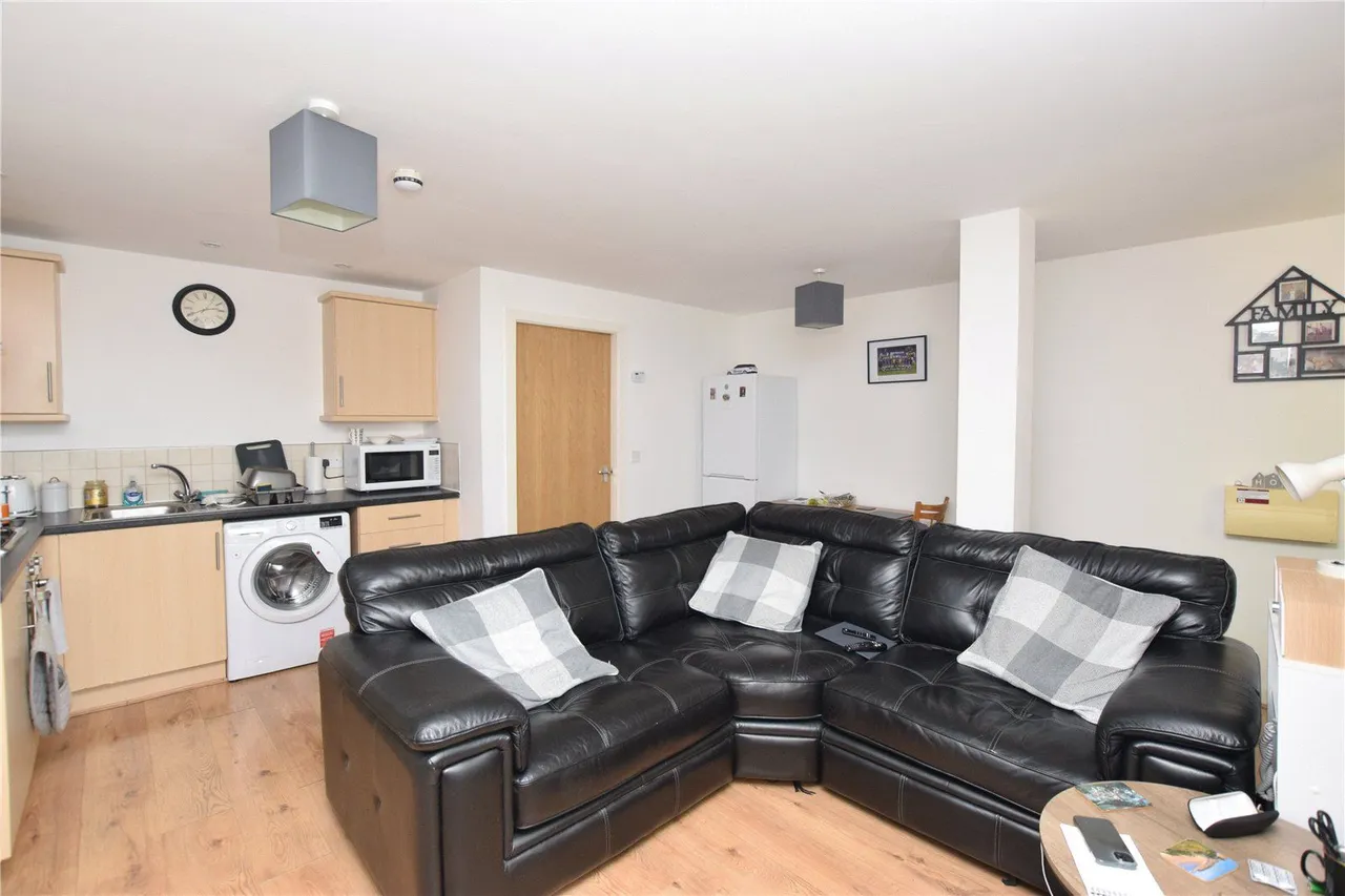 York Road, Leeds, LS14, photo 9