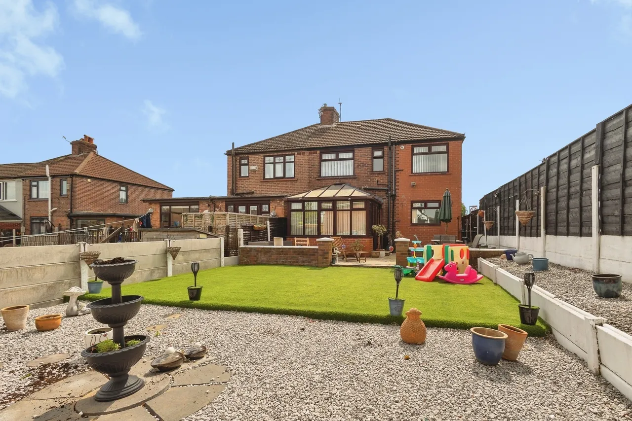 Buckingham Road, Droylsden, Manchester, Greater Manchester, M43, photo 21
