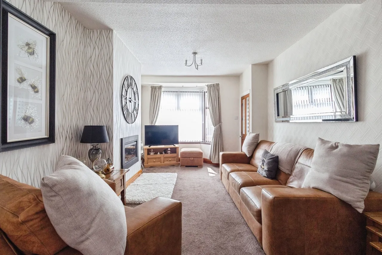 Buckingham Road, Droylsden, Manchester, Greater Manchester, M43, photo 3