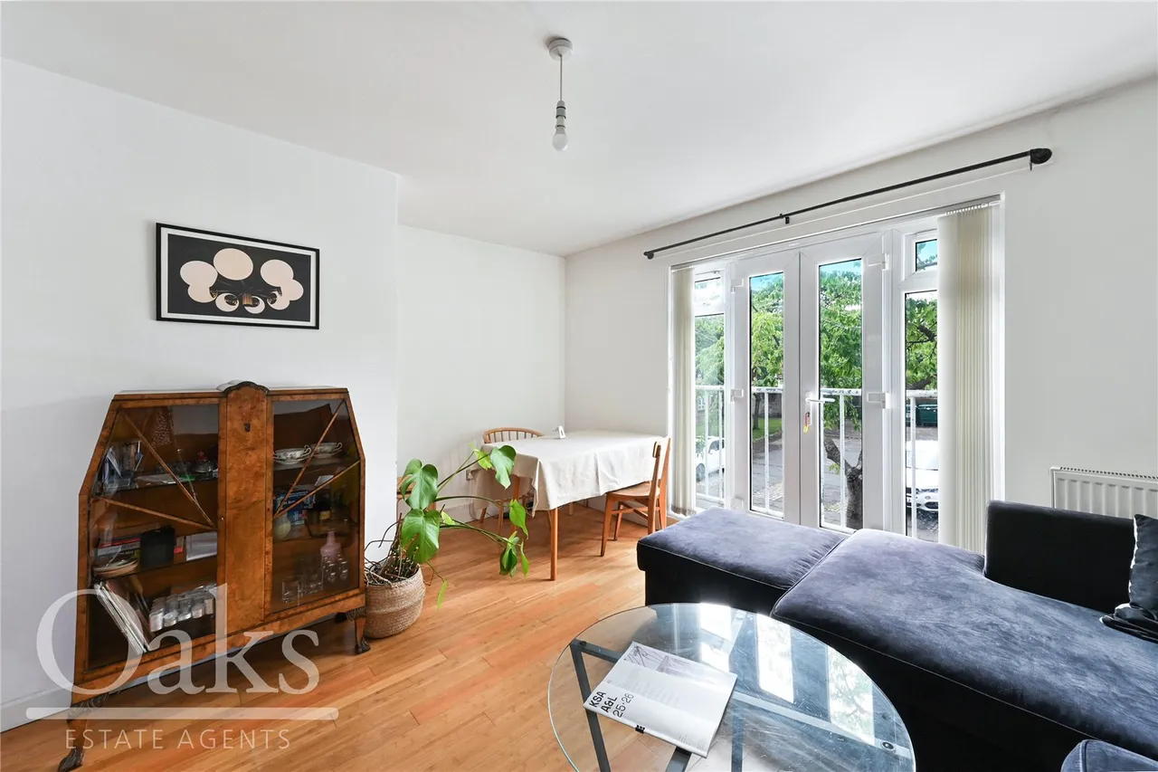 2 bed flat for sale, Carnac Street, West Norwood, SE27