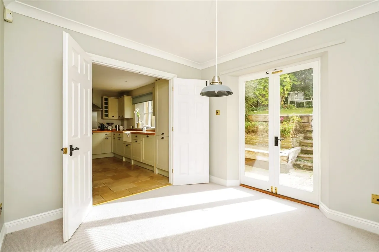 Sweeps Lane, Burford, OX18, photo 21