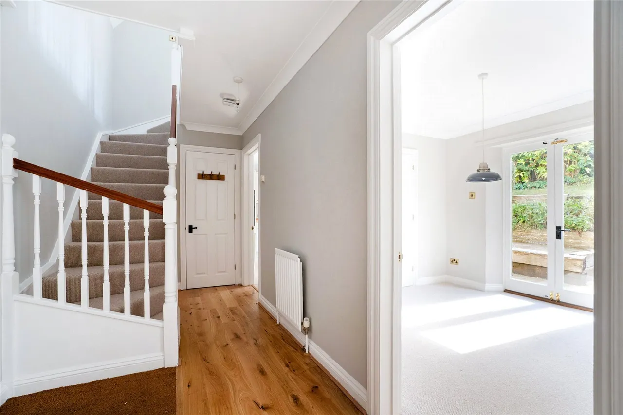 Sweeps Lane, Burford, OX18, photo 18
