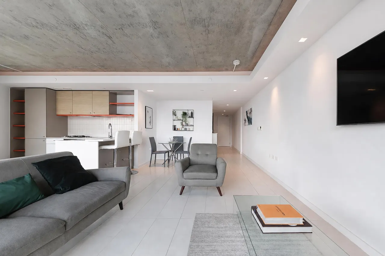 Tidal Basin Road, London, E16, photo 5