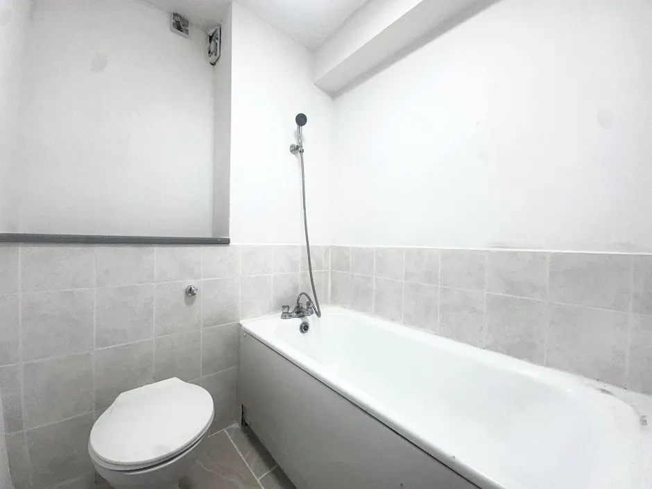 Hambledon Close, Uxbridge, UB8, photo 5