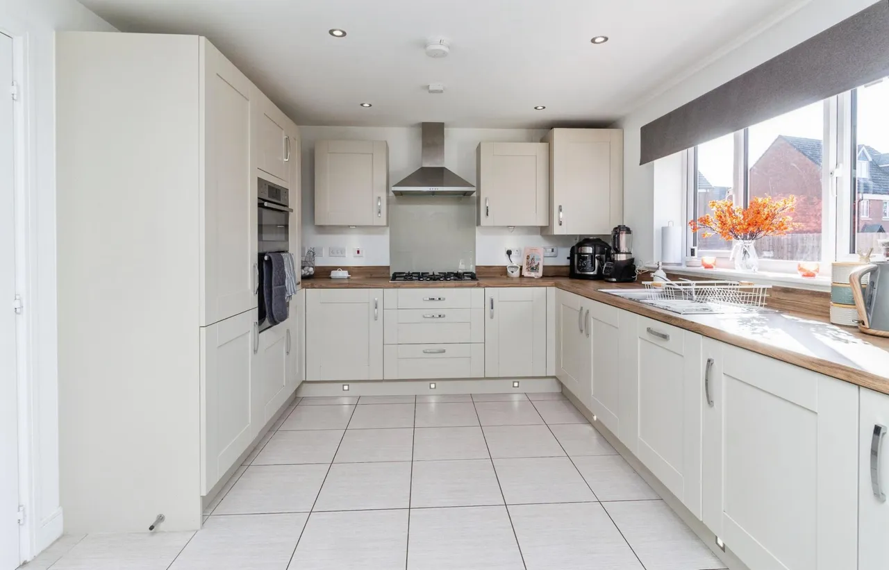 Stone Drive, Shifnal, TF11, photo 3