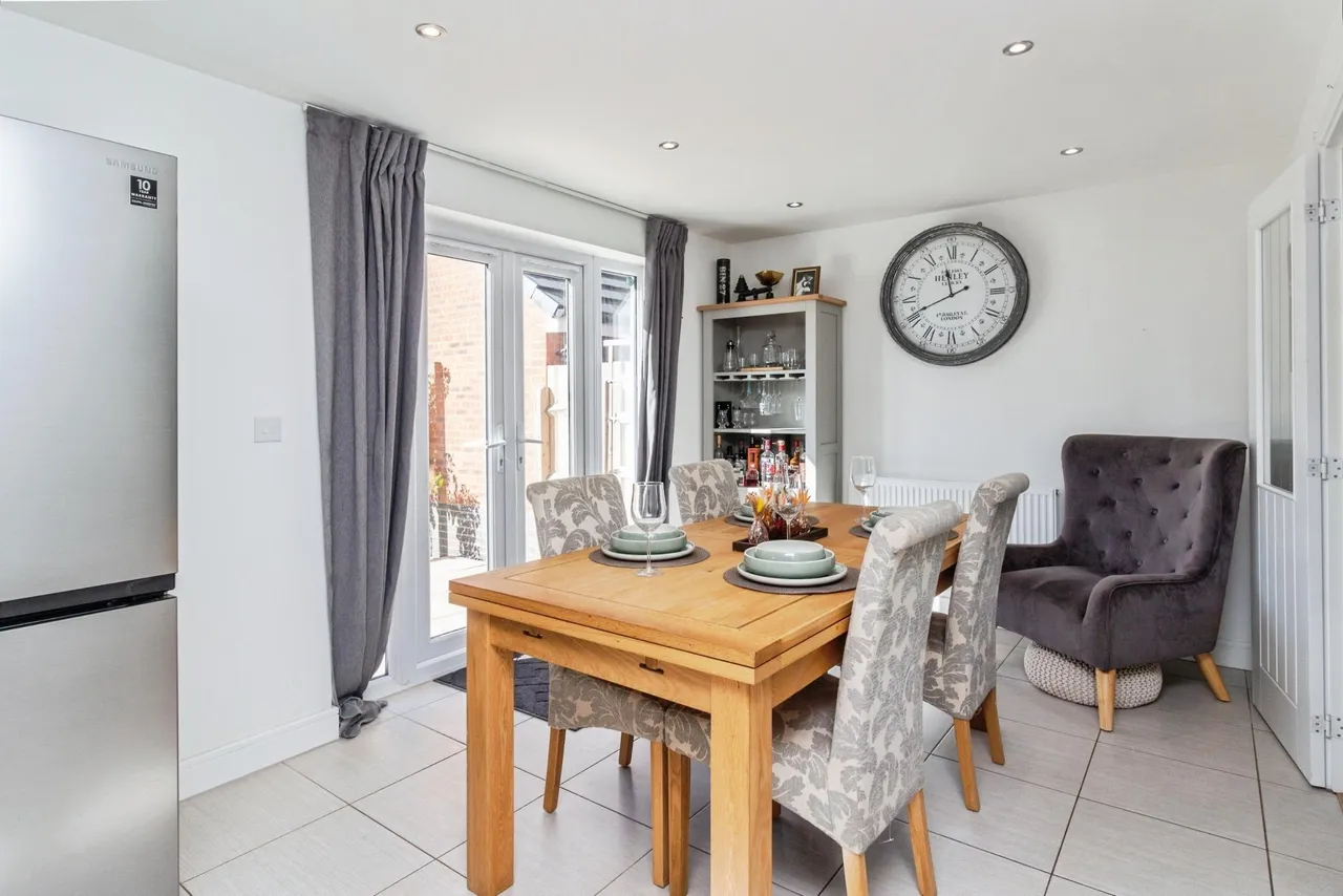Stone Drive, Shifnal, TF11, photo 6