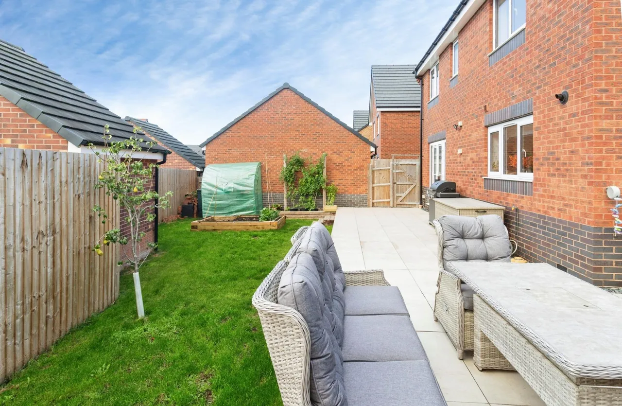 Stone Drive, Shifnal, TF11, photo 25