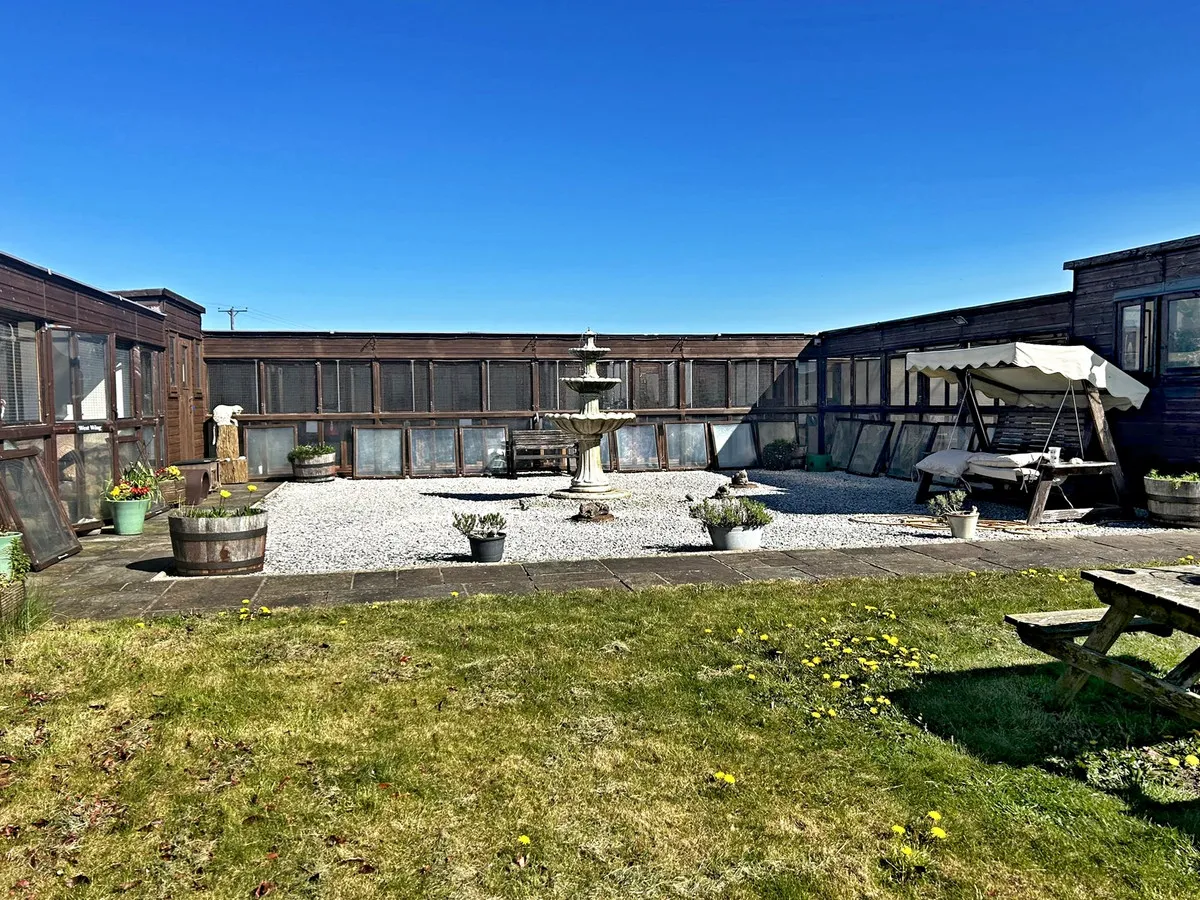 Brenthead Farm, Kilwinning, KA13, photo 9