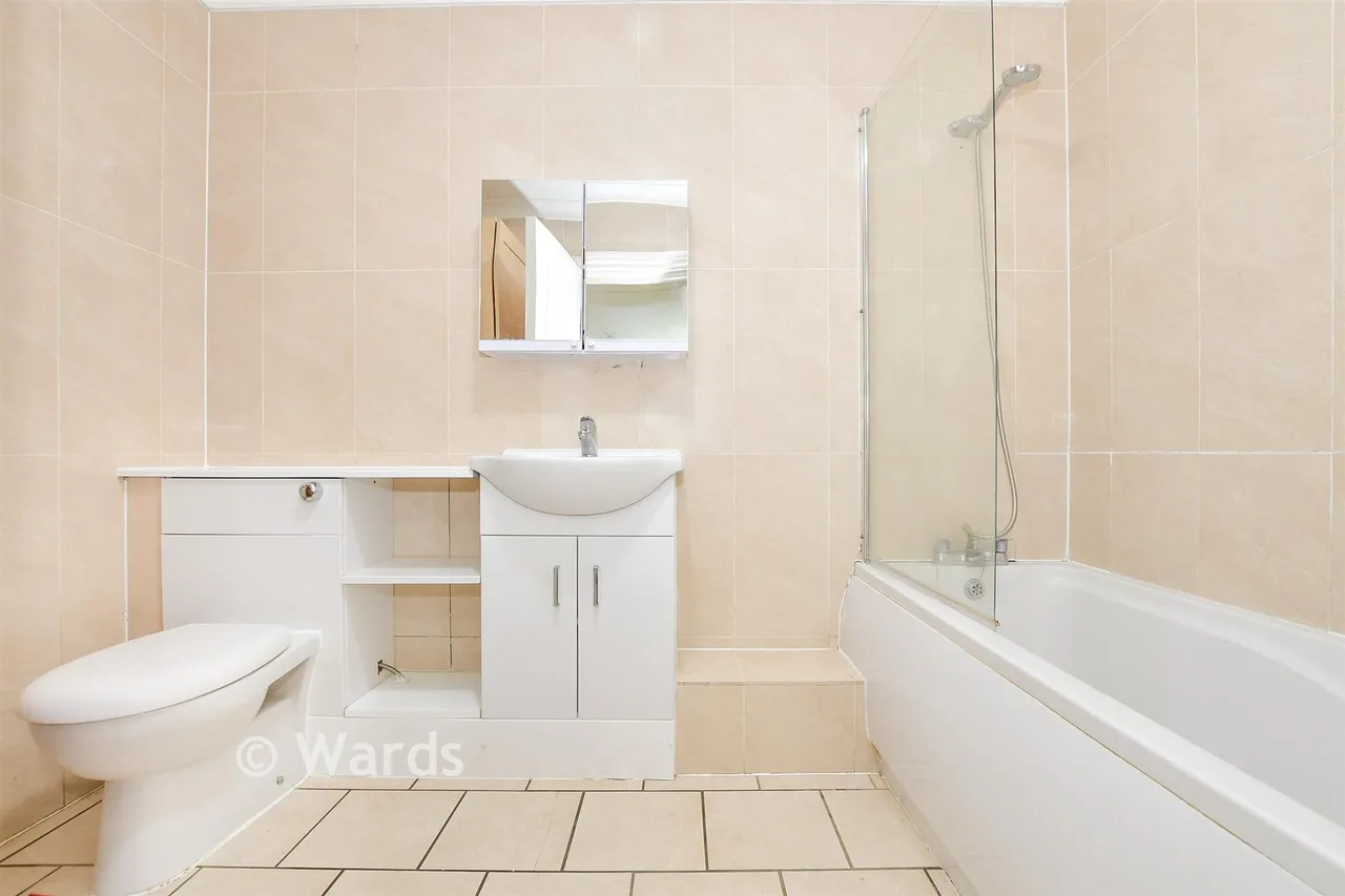 St. Eanswythe's Court, Tonbridge, TN9, photo 8