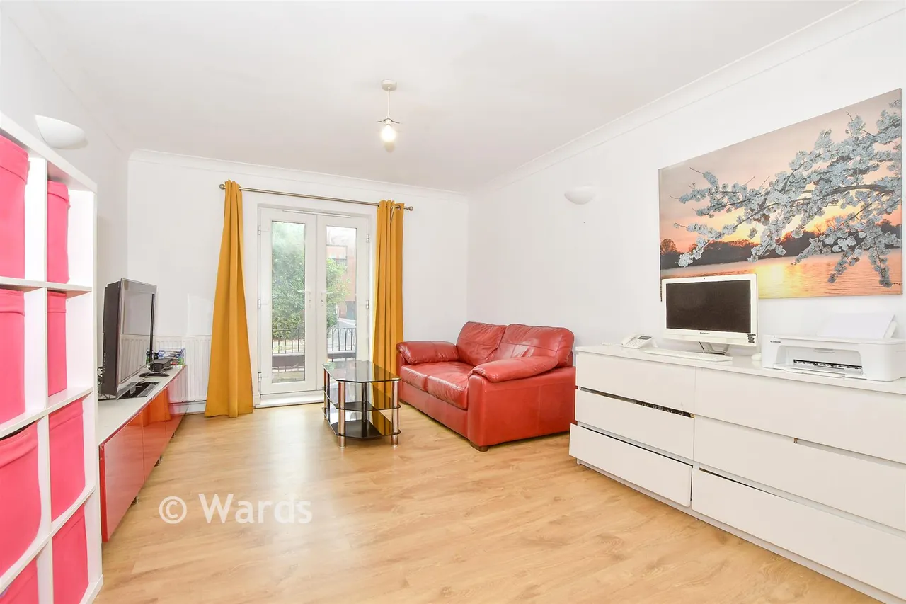 St. Eanswythe's Court, Tonbridge, TN9, photo 5