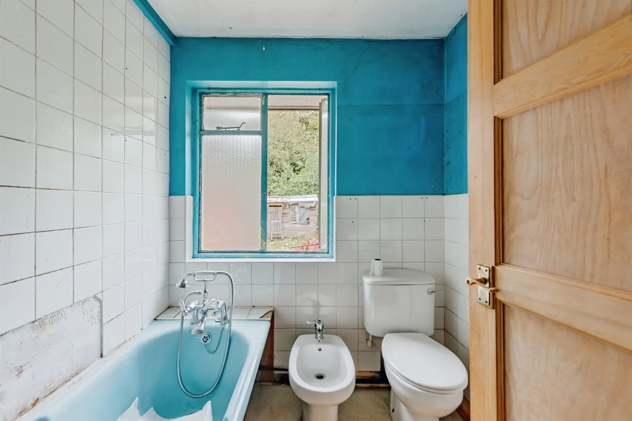 Juniper Close, Reigate, RH2, photo 8