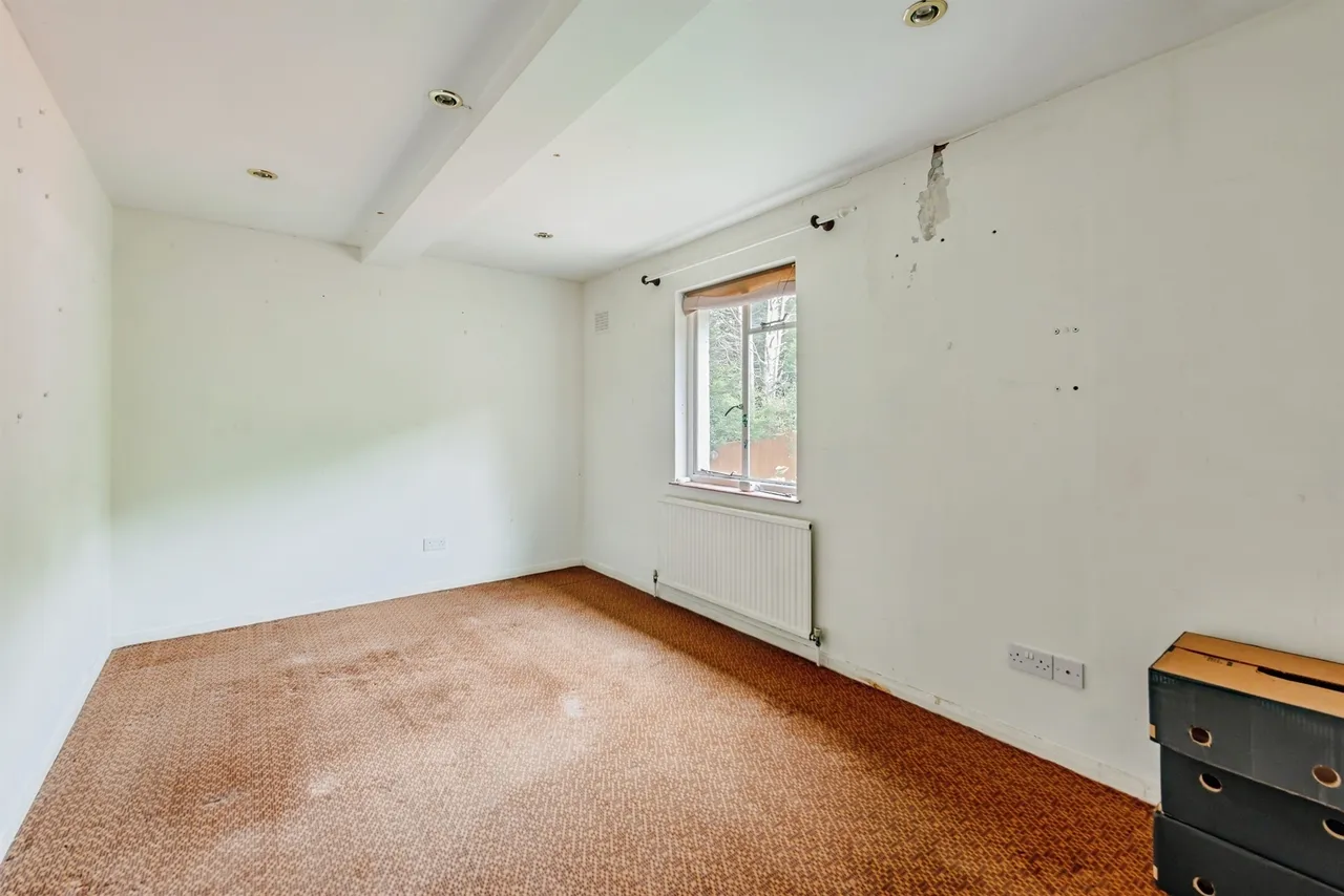 Juniper Close, Reigate, RH2, photo 6