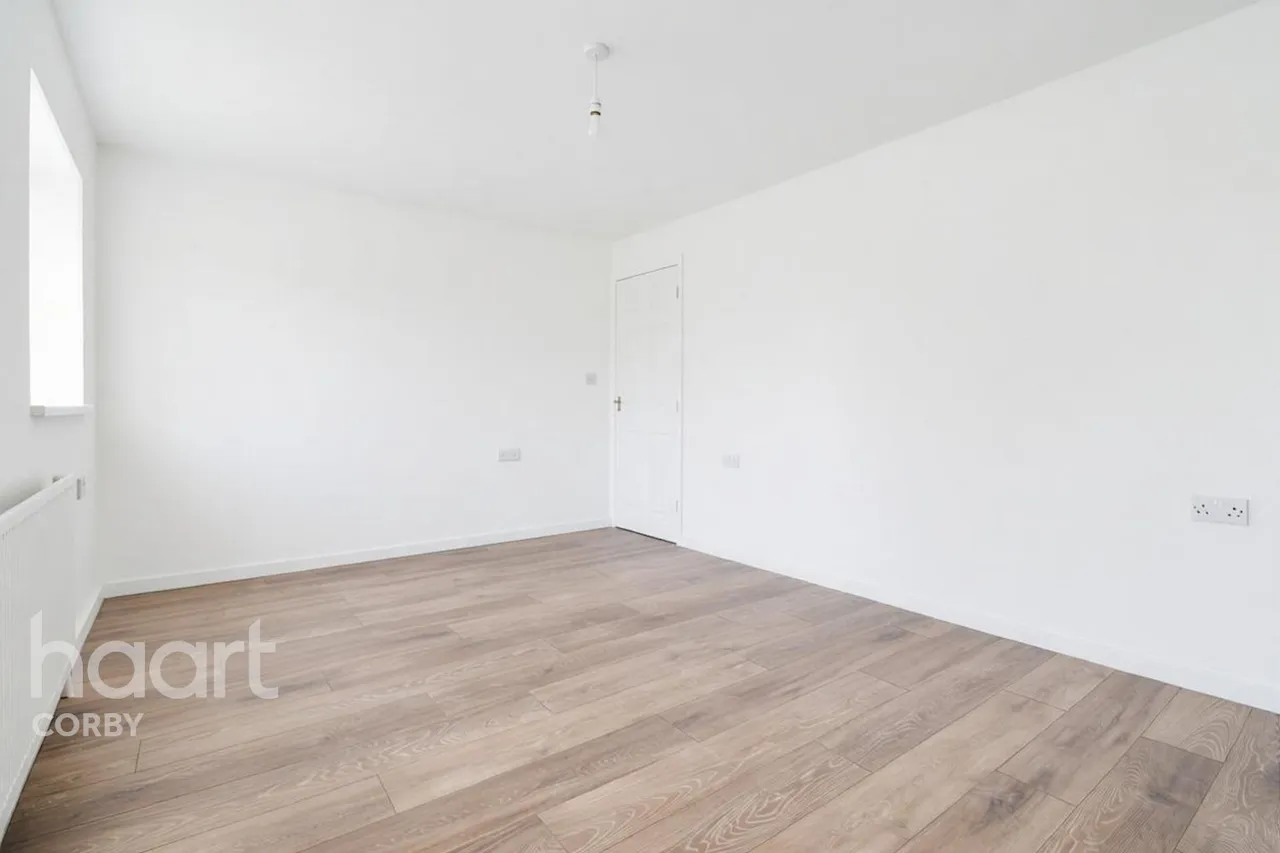 Handcross Court, Corby, NN18, photo 18