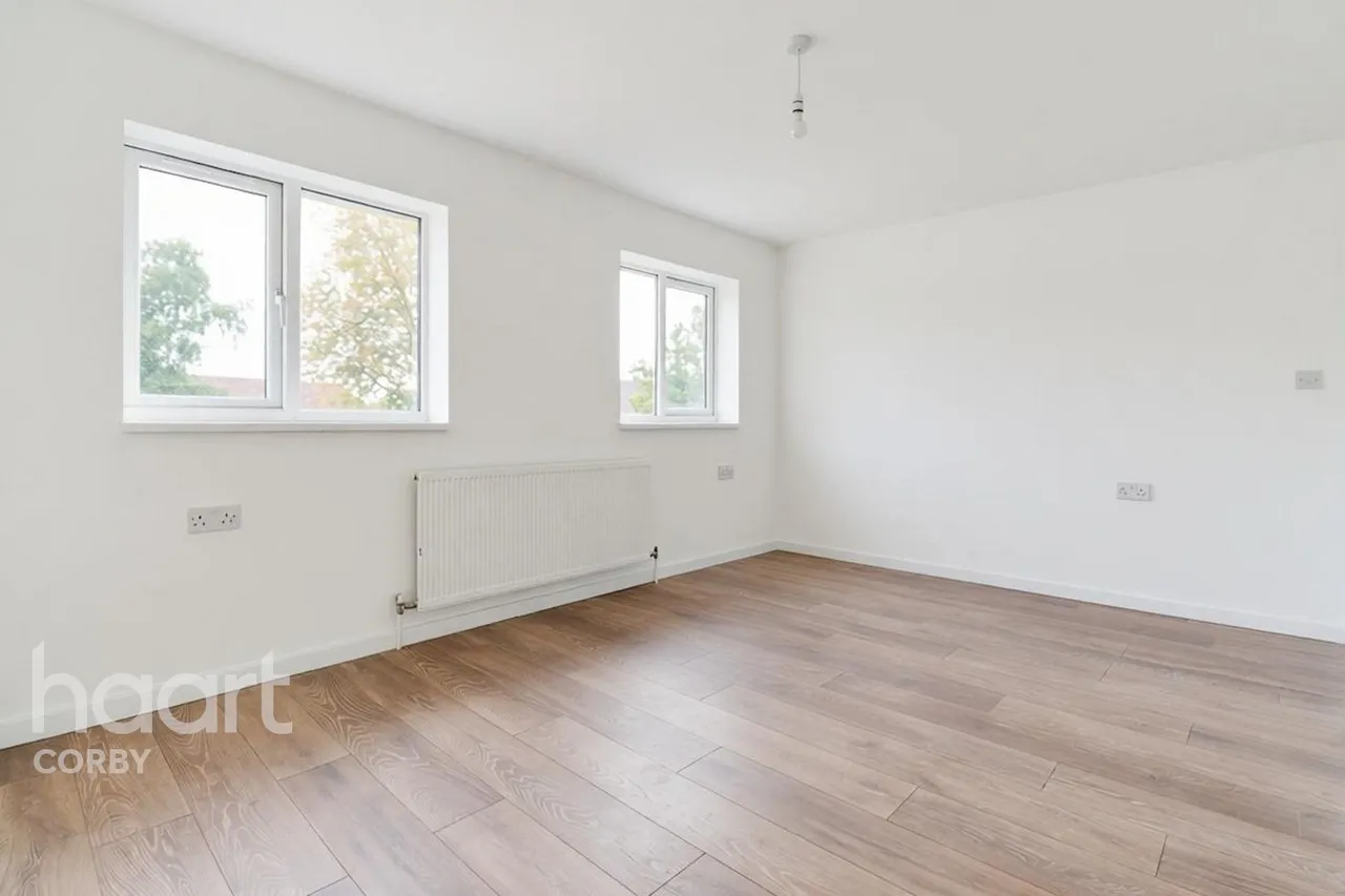 Handcross Court, Corby, NN18, photo 17