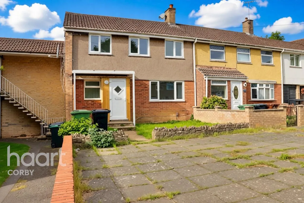 Handcross Court, Corby, NN18, photo 2