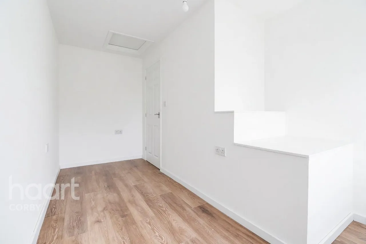 Handcross Court, Corby, NN18, photo 15