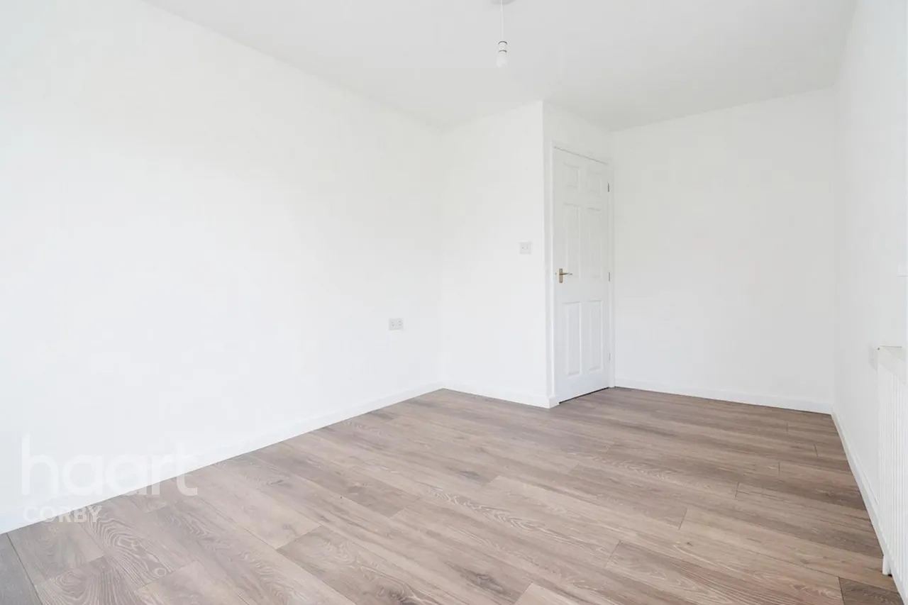 Handcross Court, Corby, NN18, photo 20