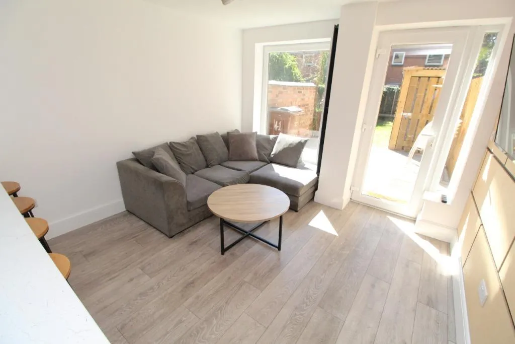 Claude Street, Dunkirk, NG7, photo 5