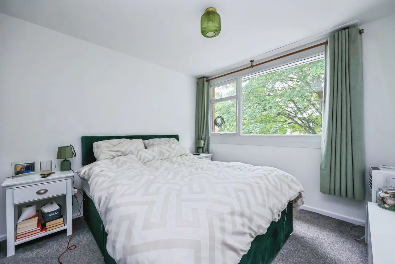 Glenlivet Gardens, Clifton, Nottingham, NG11, photo 10