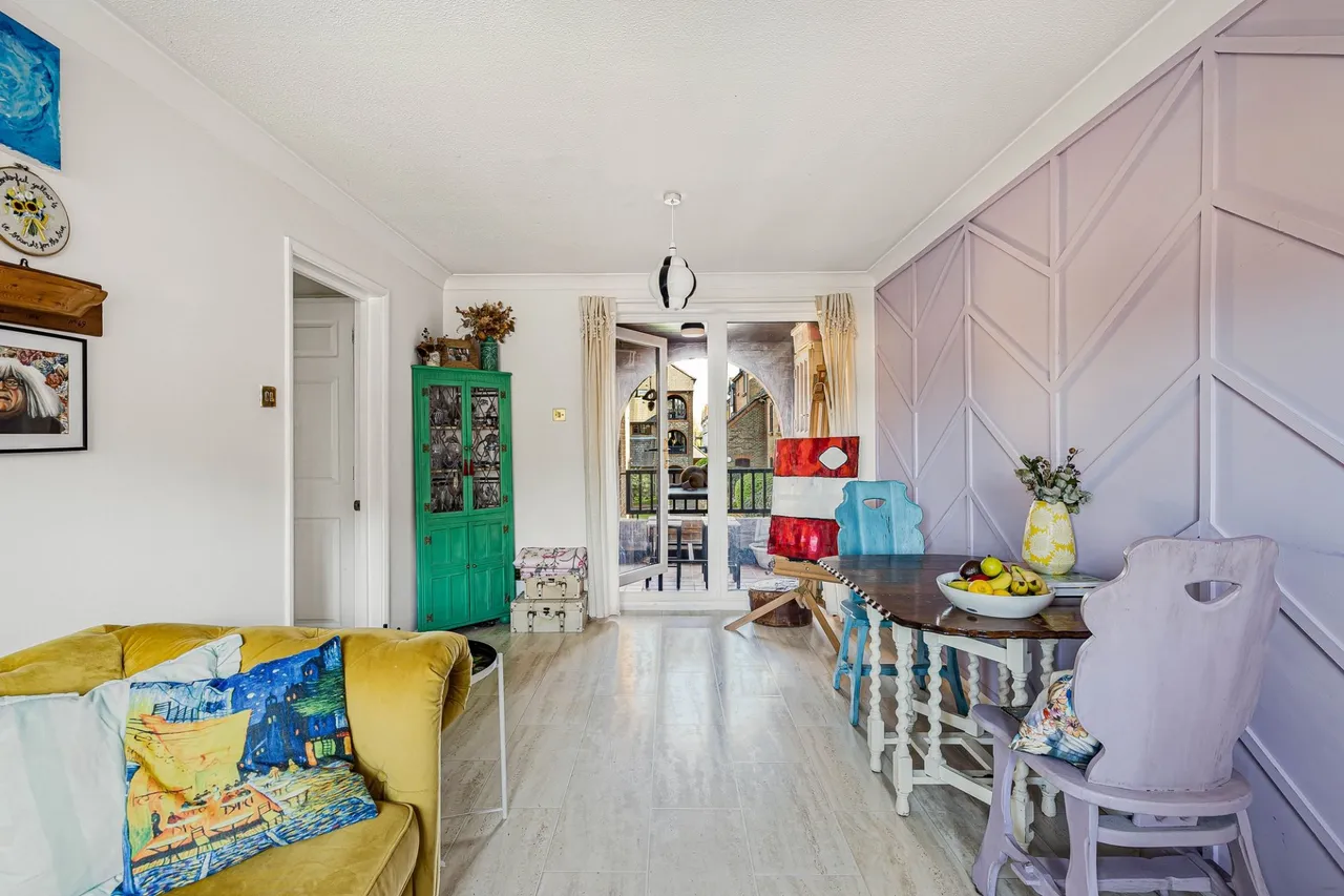 Kingsmead Road, Dolphin Court, HP11, photo 9