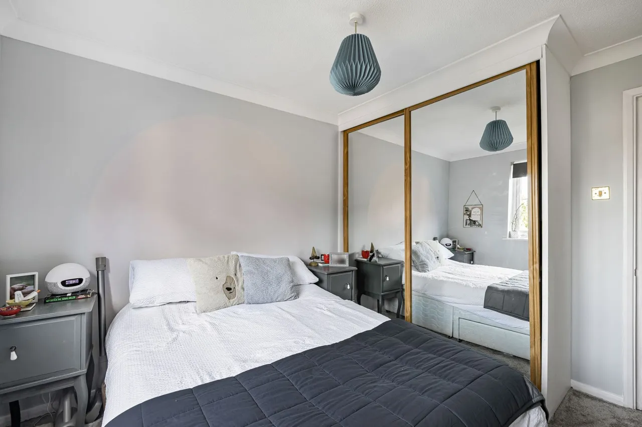 Kingsmead Road, Dolphin Court, HP11, photo 10