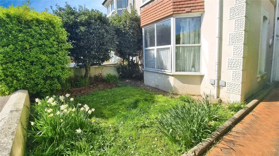 Nyewood Lane, Bognor Regis, PO21, photo 2