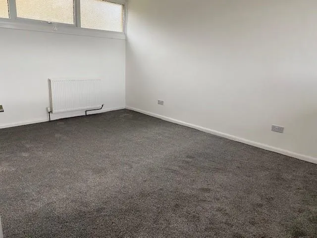 Sands Close, Sheffield, S14, photo 7